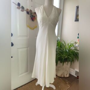 Jones New York White Slip Women‘s Dress, Wedding, Beaded Top, Mid Length, Size4